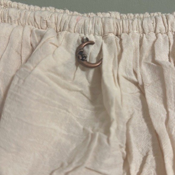 Jaded Gypsy The WC Romper in Parchment O/S - Picture 5 of 15